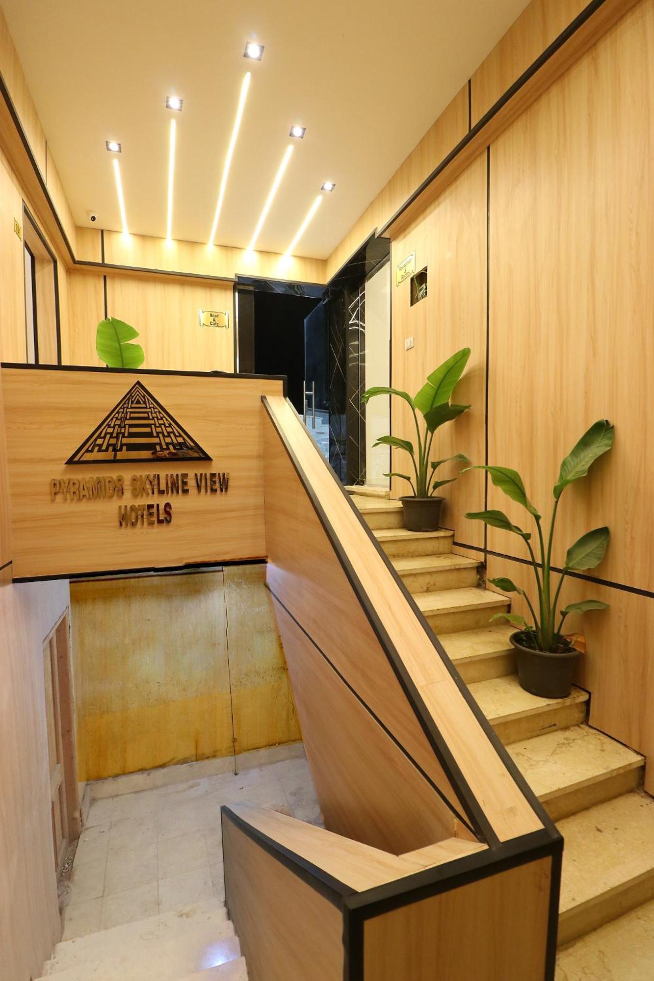 Pyramids Skyline Hotel Cairo Kafrat al Jabal Bagian luar foto
